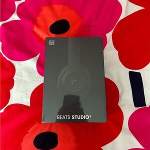 Beats Studio3